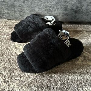 NWOT Ugg Fluff Yeah Shearling Slingback Slippers Black Lamb Fur Women’s 7